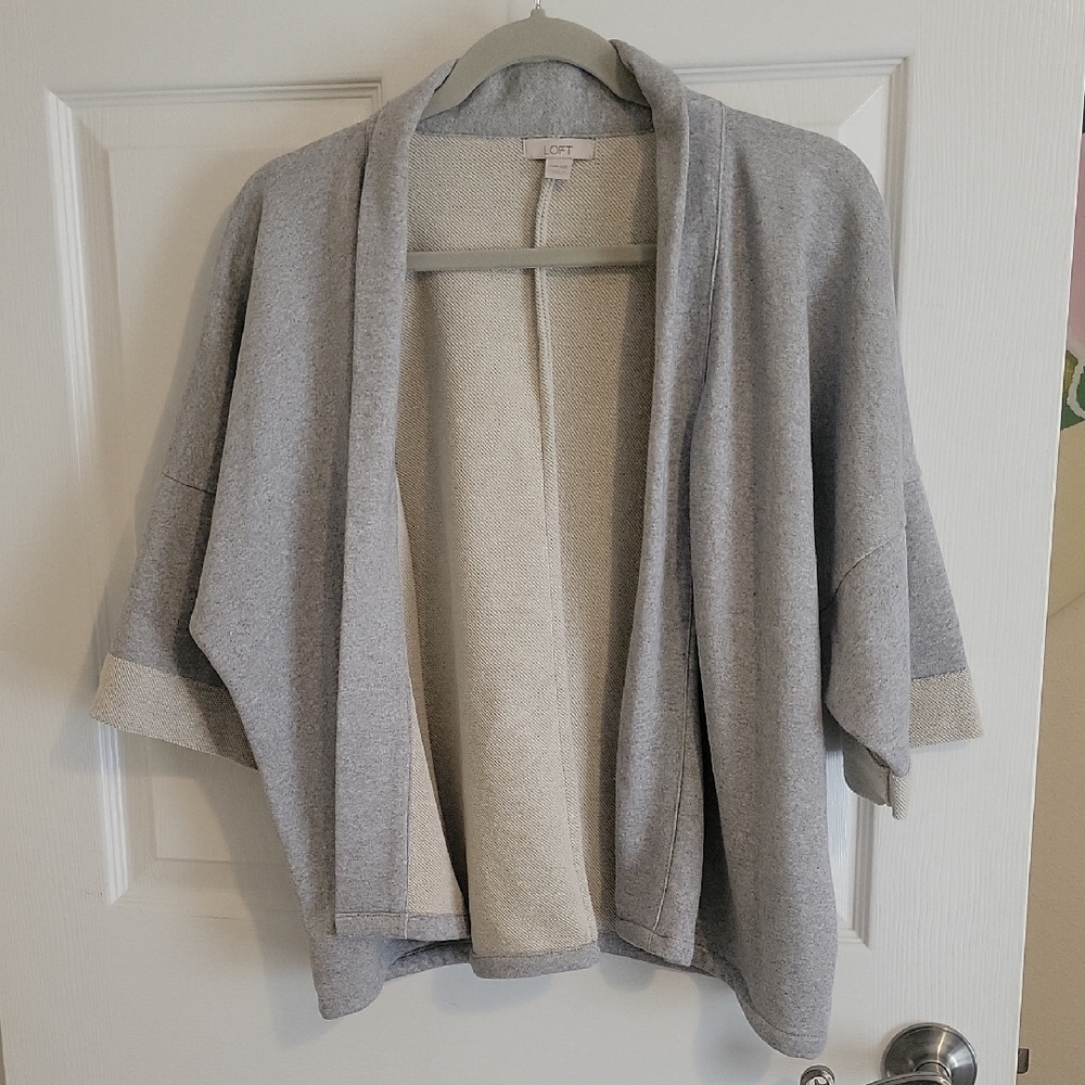 LOFT Women's Heather Gray Open-Front Shrug OneSize 3/4 sleeve rolled collar